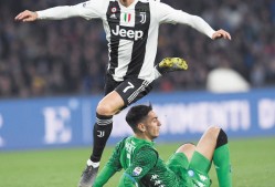 JJBC罗在尤文图斯比赛中回归赛场，逆转引发热议！(c罗在尤文图斯比赛中回归赛场,逆转引发热议的是谁)